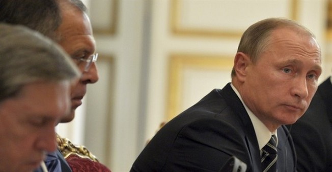 Putin, Beşar Esed'i koruduğunu açıkladı