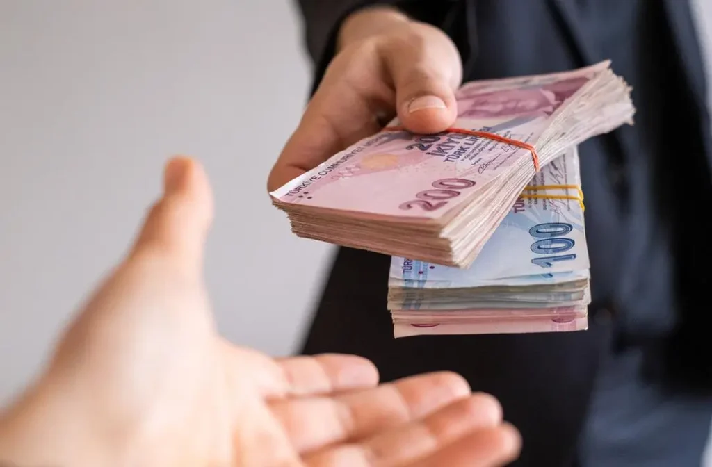2025 Zabıta Maaşları Ne Kadar? Yeni Başlayan ve Kıdemli Zabıta Ücretleri 2 para