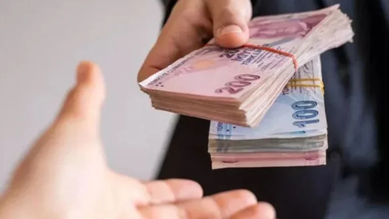 Asgari Ücret ve Emekli Maaşında Yeni Adım: MHP'den Refah Payı 25 para 7