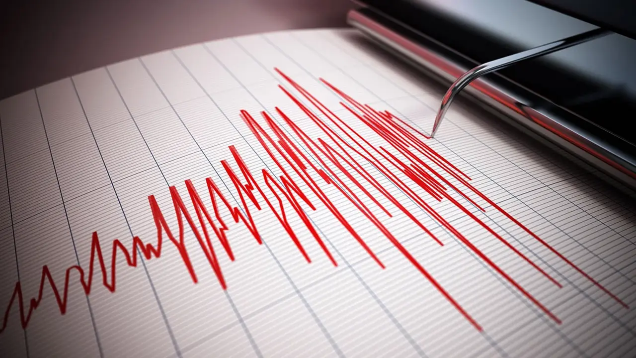 İstanbul’da 6,2 Büyüklüğünde Deprem! Yıkılan Bina Var Mı? İşte Yetkililerin Açıklamaları