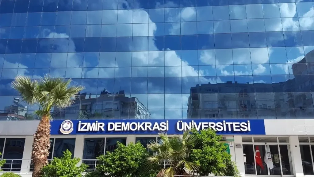 İzmir Demokrasi Üniversitesi 2025 Yılı Sözleşmeli Personel Alımı Yapacak