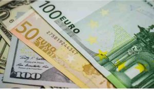 Dolar ve Euro Fırladı! Serbest Piyasada Yeni Rekor Kırıldı