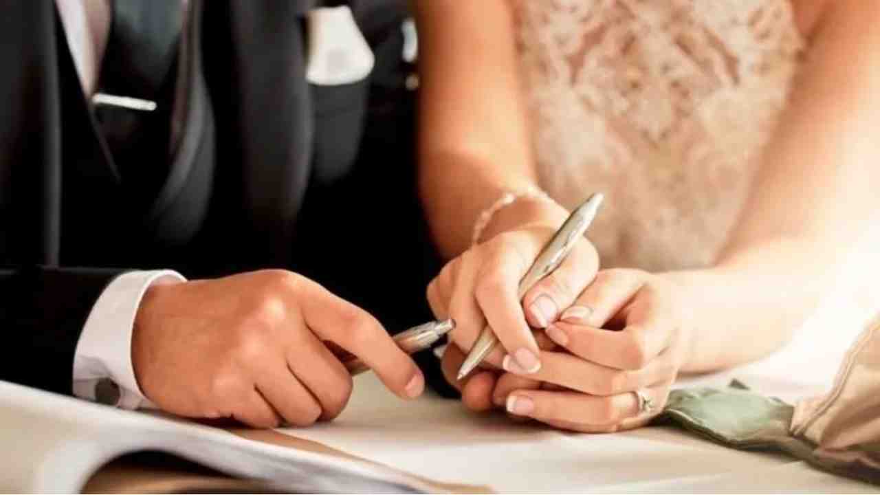 Halkbank’tan Yeni Evlenecek Çiftlere 3 Ay Ödemesiz 100 Bin TL Evlilik Kredisi!