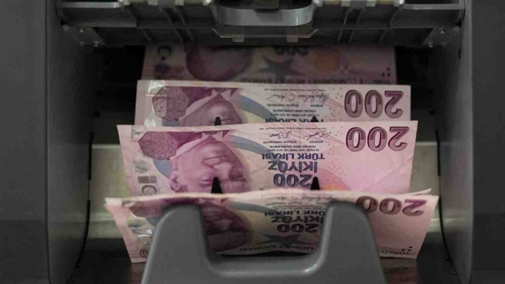 TOBB Nefes Kredisi ile KOBİ’lere Yeni Finansman Fırsatı: 30 Milyar TL’lik Yeni Paket Yolda 1 TOBB Nefes Kredisi ile KOBİ’lere Yeni Finansman Fırsatı: 30 Milyar TL’lik Yeni Paket Yolda