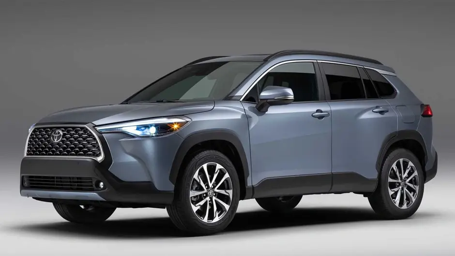 Toyota Ağustos 2025 Sıfır Araç Fiyatları Açıklandı 3 toyota corolla cross