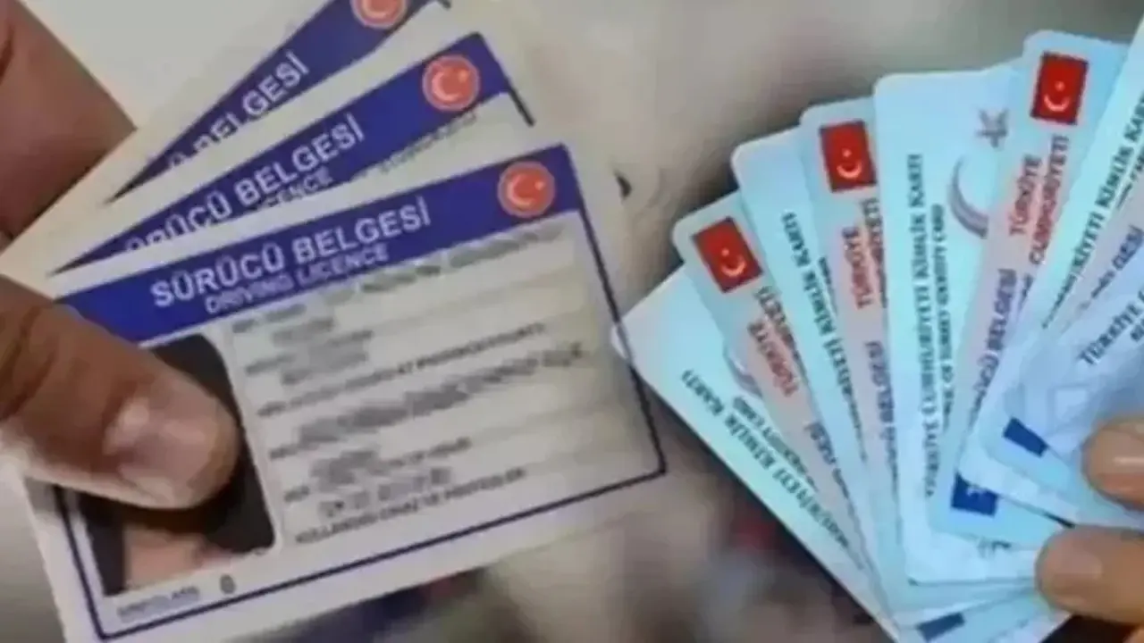 Eski Tip Ehliyetleri Yenilemek İçin Son Tarih Yaklaşıyor!
