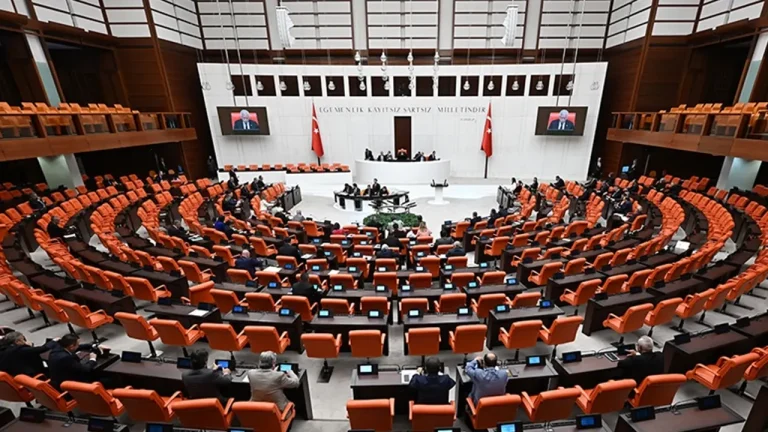 Milli Parklar Kanunu'nda Tarihi Değişiklik: Yetkiler Genişletildi, Cezalar Artırıldı