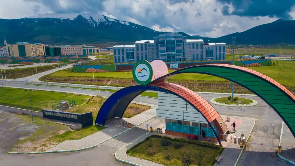 Iğdır Üniversitesi 60 KPSS İle Şoför, Büro Temizlik Personeli Alacak! 3 Iğdır Üniversitesi 60 KPSS İle Şoför, Büro Temizlik Personeli Alacak!