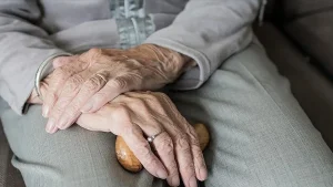 Yaşlılara Tam Destek! 2026’da Hem Evde Bakım Hem Yeni Huzurevleri Geliyor