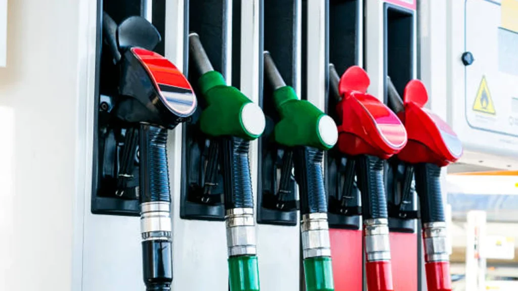 12 Ocak 2026 Akaryakıt Fiyatları Güncellendi! Benzin, Motorin ve LPG Kaç TL Oldu? 4 akaryakit