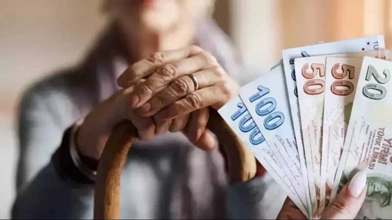 Emekli Bayram Ikramiyesine Zam Var mi Torba Kanun Gorusmeleri Oncesi Kritik Degerlendirme