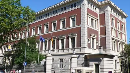 Alman Başkonsolosluğu İstanbul Nerede, Nasıl Gidilir?