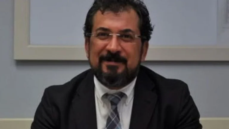 Bülent Akdoğan Kimdir, Mesleği Nedir?