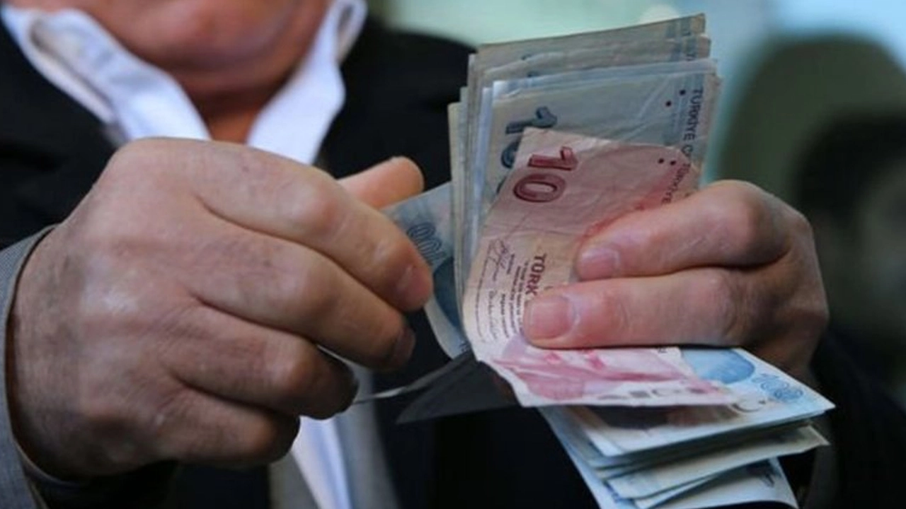 Emekli ve Memur Maaşına Temmuz 2026 Zammı Ne Kadar Olacak? İlk Rakamlar Netleşti!