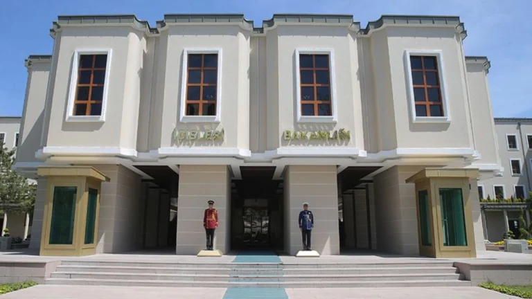 Okullarda Güvenlik Tedbirleri Artırıldı – İçişleri Bakanlığı Açıkladı