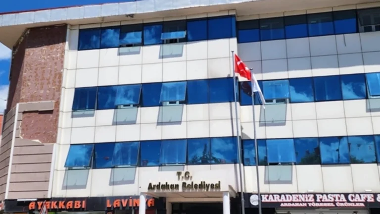 Ardahan Belediyesi 65 KPSS Ile Memur Alimi Yapilacak