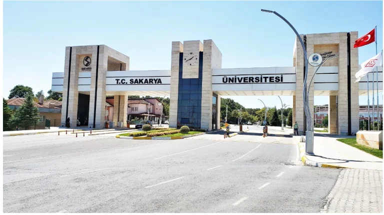 Sakarya Üniversitesi Sistem Uzmanı Alacak: Başvurular Bugün Başladı