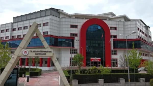 Amasya Üniversitesi KPSS 70 Puanla 6 Sözleşmeli Personel Alımı Yapacak