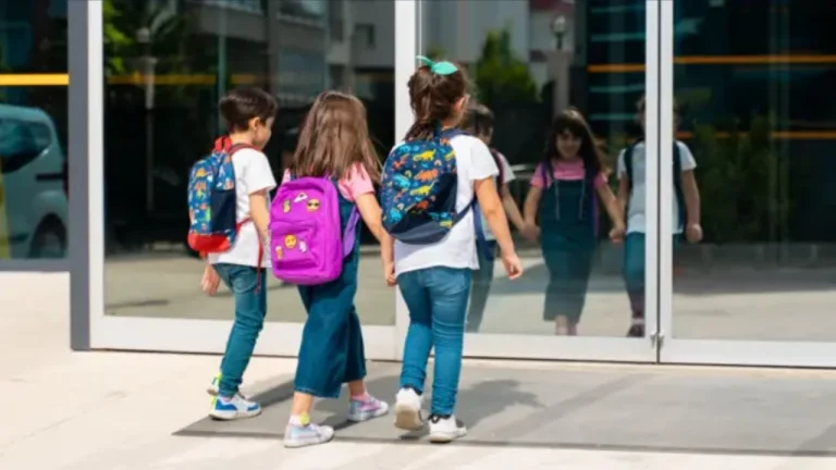 MEB Okul Yönetmeliği Değişti: 2026-2027 Yeni Kuralları Belli Oldu