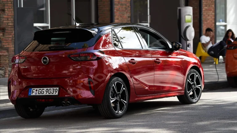 Opel Ağustos 2026 Fiyat Listesi: Corsa’da 145 Bin, Frontera’da 350 Bin İndirim