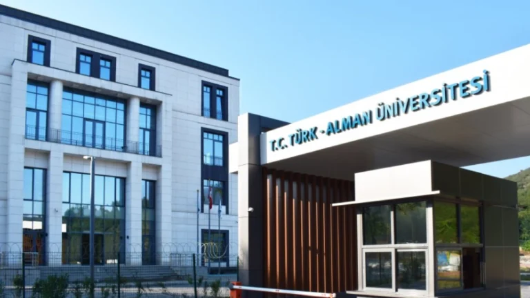 Türk-Alman Üniversitesi 21 Sözleşmeli Personel Alımı Yapacak
