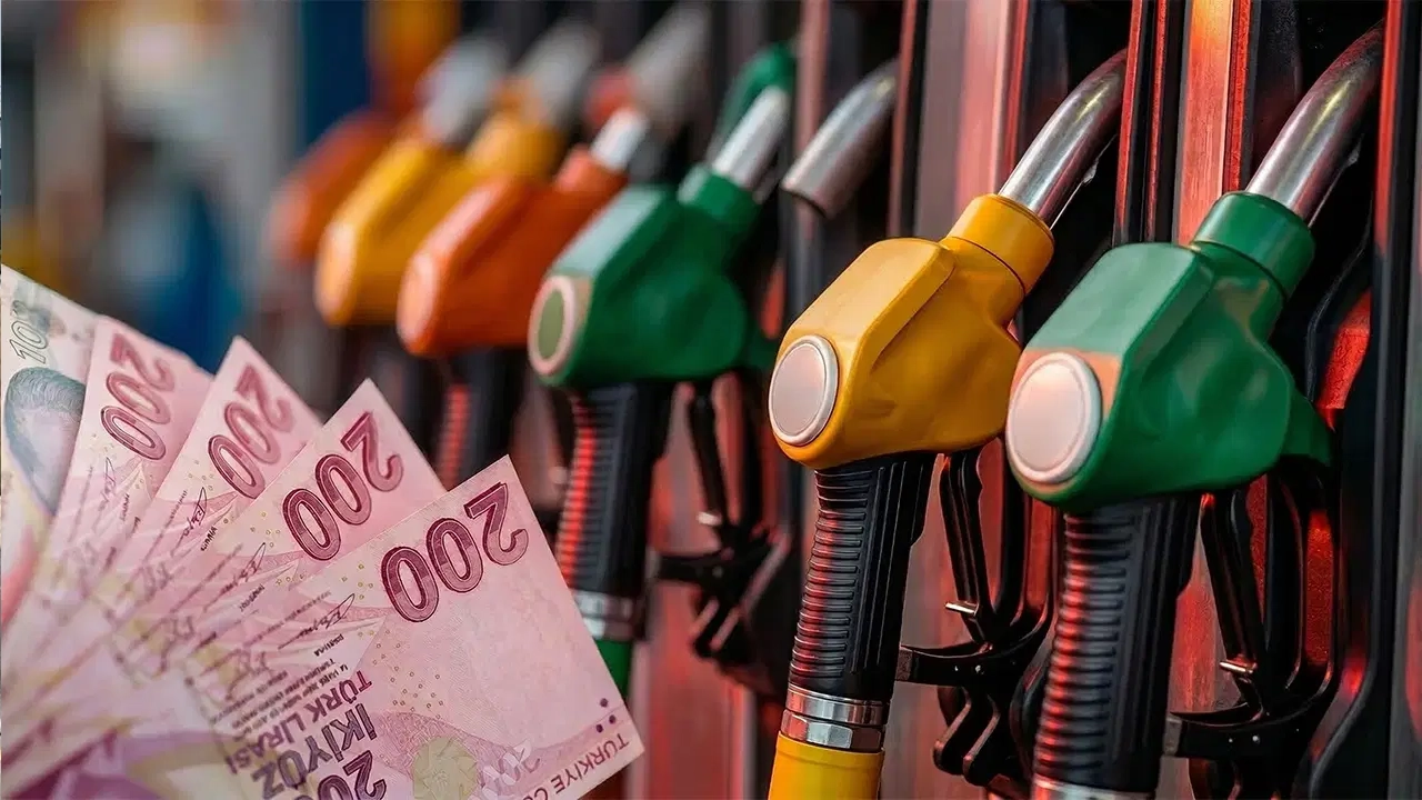 Akaryakıtta Dengeler Altüst Olabilir! Benzin Motorine 4 TL Kadar Yaklaşıyor