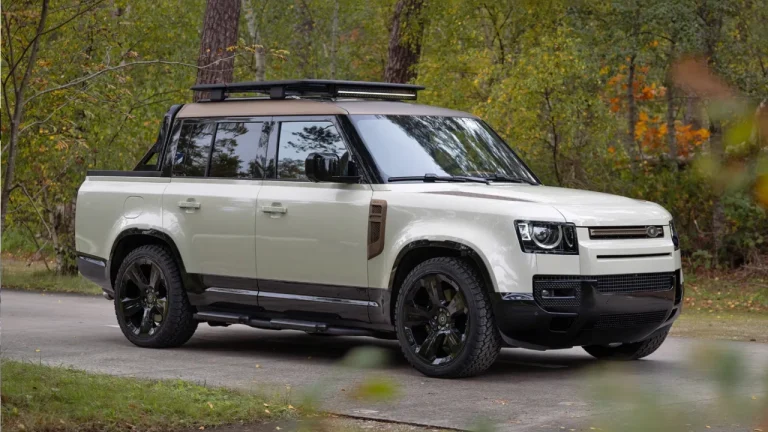 Defender Pick-Up Gündemde! JLR, Ram’ın Sahibi Stellantis ile ABD Planı Yapıyor