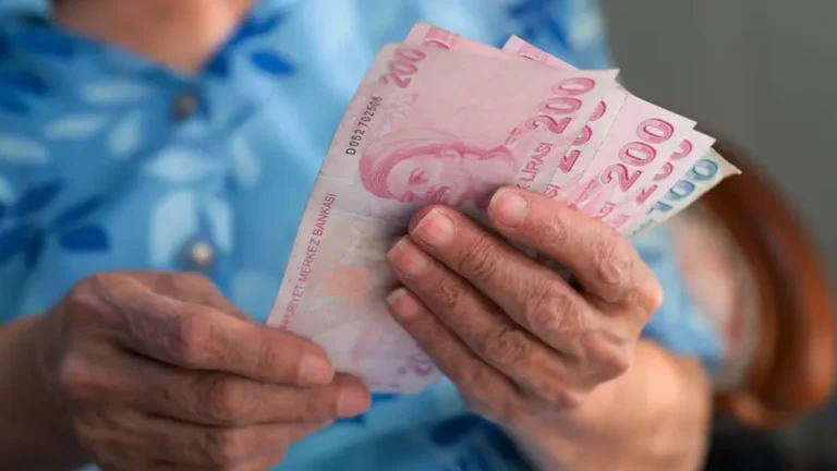 Emekliler Dikkat! Ocak Zammında %9 Hesabı Çıktı, En Düşük Maaş İçin Ayrı Düzenleme Gerekiyor