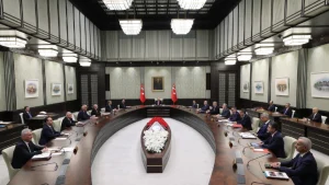 Kabine 3 Hafta Sonra Toplanıyor! Masada 4 Kritik Başlık Var