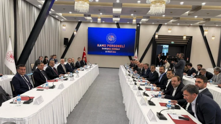Kamu Personel Sisteminde Kritik 8 Ekim! Bakanlıktan “Acele” Toplantı Çağrısı