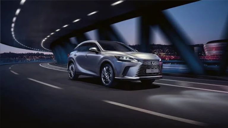Lexus’ta 2,8 Milyon TL İndirim! 371 HP’lik RX 500h, RX 350h’den Daha Ucuz