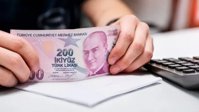 Ocak Zammında Hesap Değişti! Memur 75 Bin TL’yi Aşabilir, Emeklide 26 Bin TL İçin Meclis Şartı