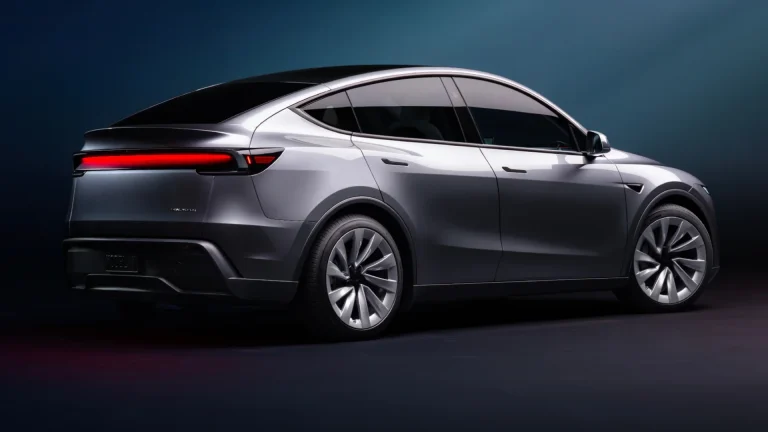 Tesla Model Y’de Fiyat Makası Açıldı! Giriş Versiyonu ile Performance Arasında 2,28 Milyon TL Fark