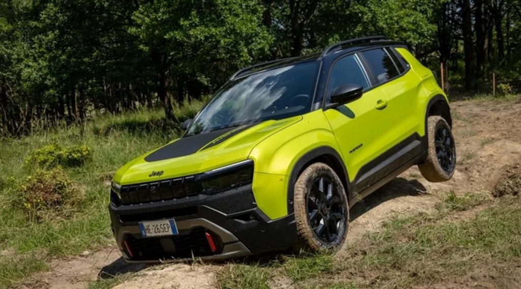 Jeep Avenger Yenilendi! Elektriklisi Hibritten Daha Ucuz: Arada Sadece 34.550 TL Var 4 image 69