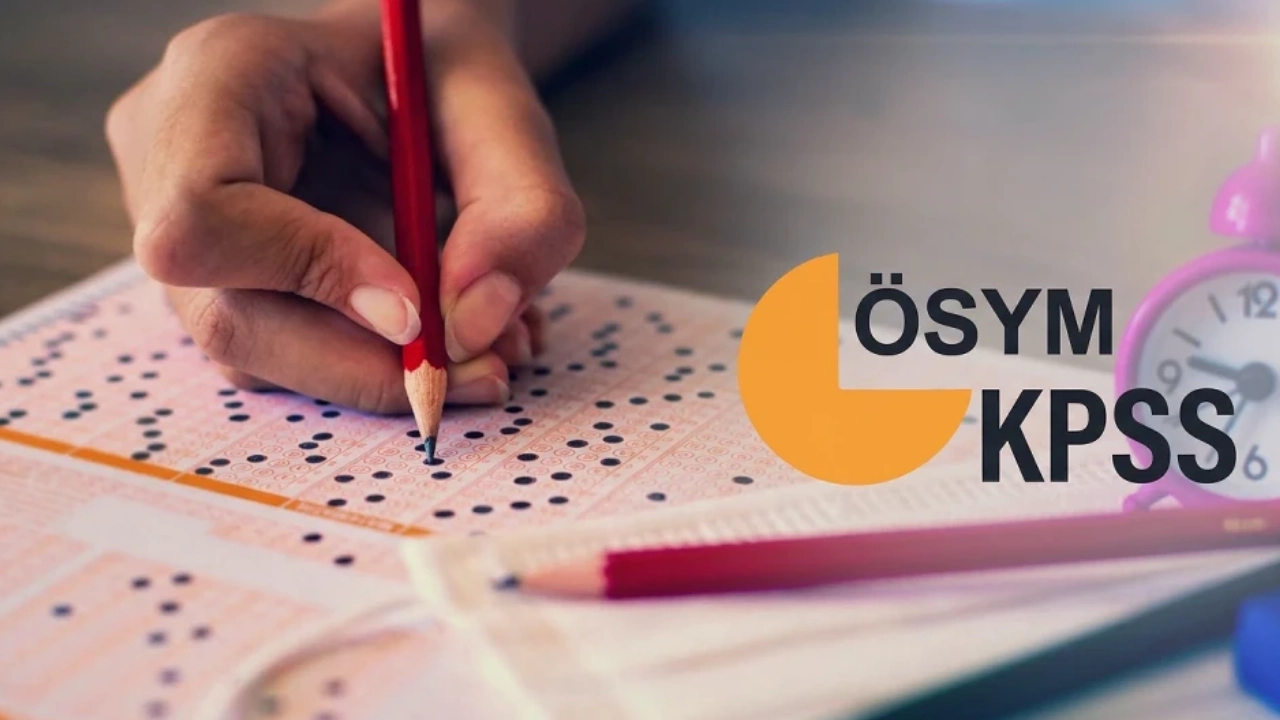 25 Ekim KPSS'ye Girecekler Dikkat! Saat 10.00'dan Sonra Kapılar Kapanacak