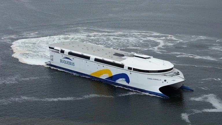 250 Ton Batarya, 2100 Yolcu! Dünyanın En Büyük Elektrikli Gemisi Seferde