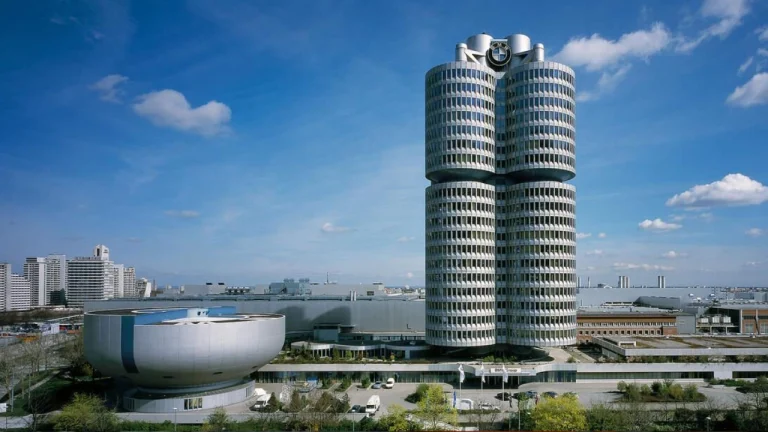 BMW’de Binlerce Çalışan Ayrılmak İstedi! Program Erken Kapatıldı