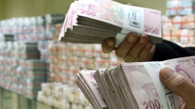 Bankada 750 Bin TL’si Olanlar Dikkat: 32 Günlük Faiz Belli Oldu!