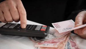 Emekli Olunca Ne Kadar Maaş Alabilirim? 2026 Emekli Maaşı Hesaplama