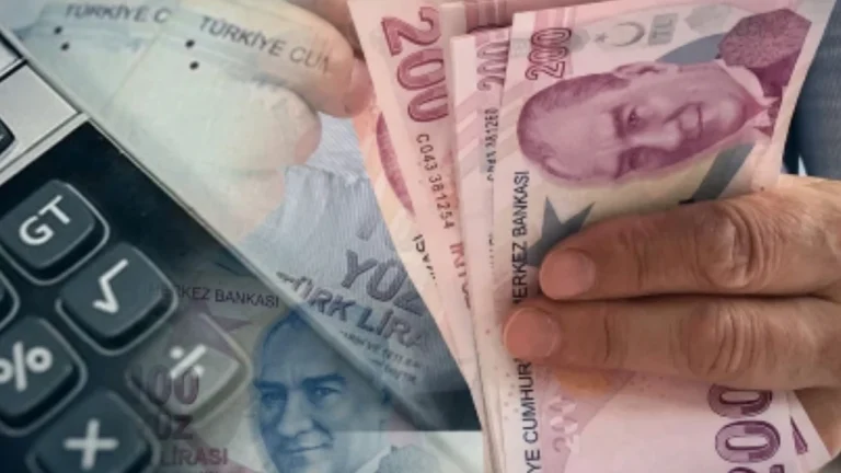 Memur ve Emeklilere Ek Zam Çağrısı! 3600 Ek Gösterge de İstendi
