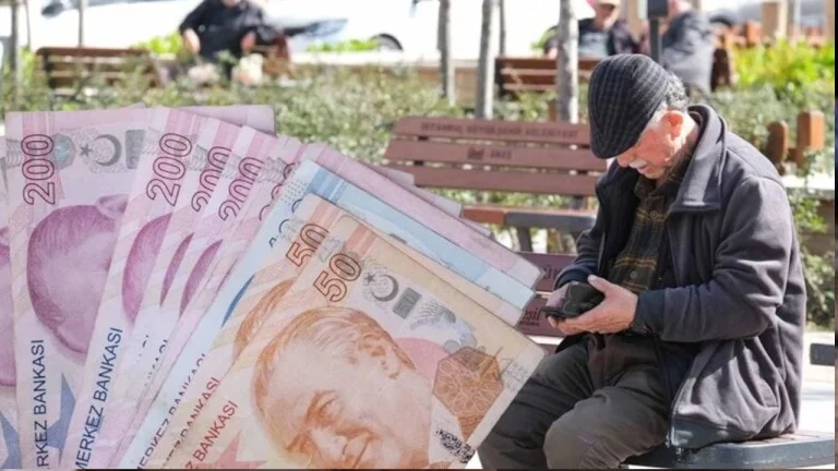 SGK Emekli Maaş Farkı Ne Zaman Ödenecek? 2026 Ödemeleri Yapıldı mı?