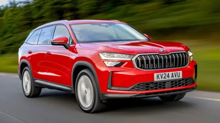 Skoda’da İlginç Fiyat Tablosu: 3 Modelde Üst Donanım Daha Ucuza Geliyor