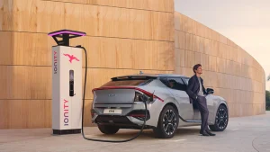 Tesla Daha Ucuz ve Uzun Menzilli! Peki Kia EV6 GT Testi Nasıl Kazandı?