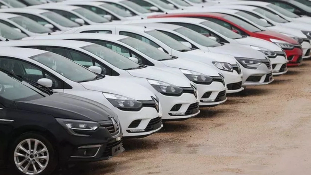 Uygun Fiyata Otomobil Arayanlar Dikkat! Ticaret Bakanlığı Araçları E-İhaleye Çıkardı